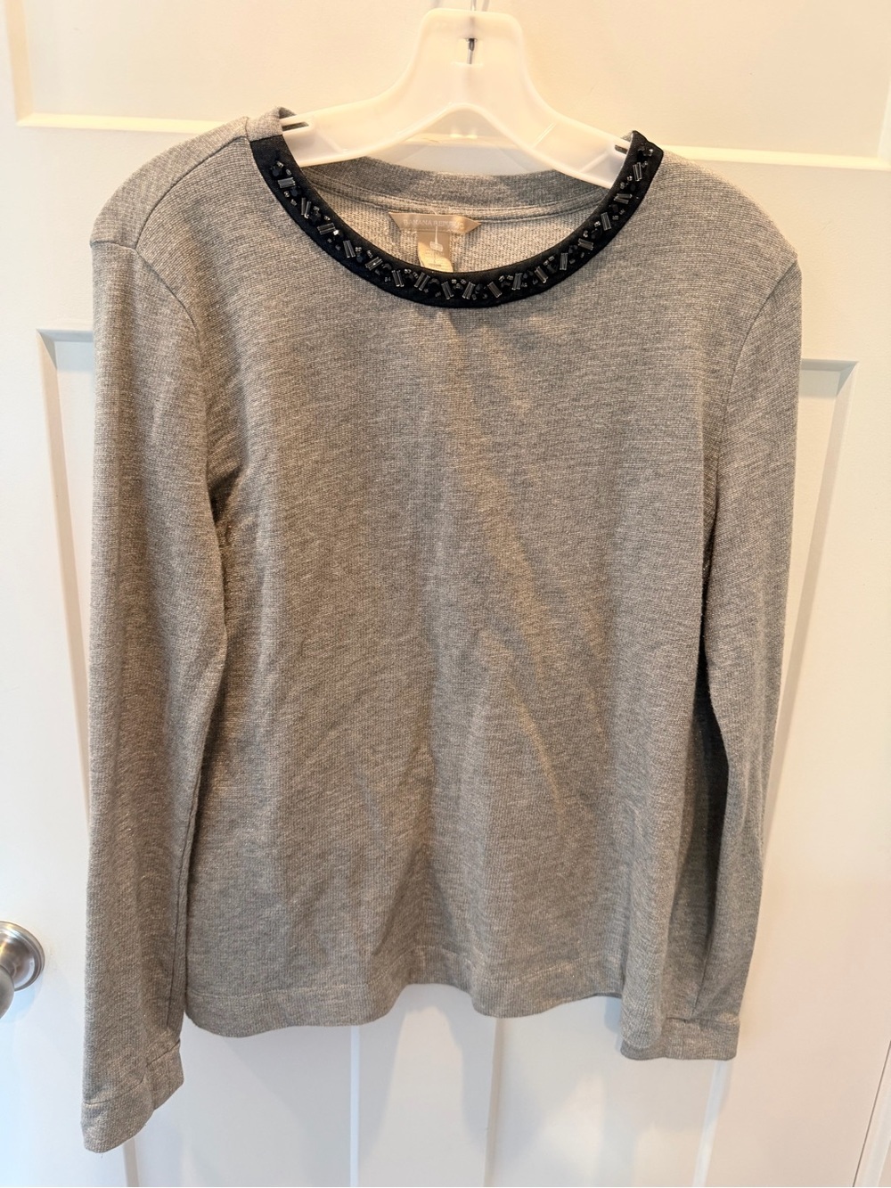 Banana Republic Medium Gray Beaded Crew Neck Long Sleeve Knit Top